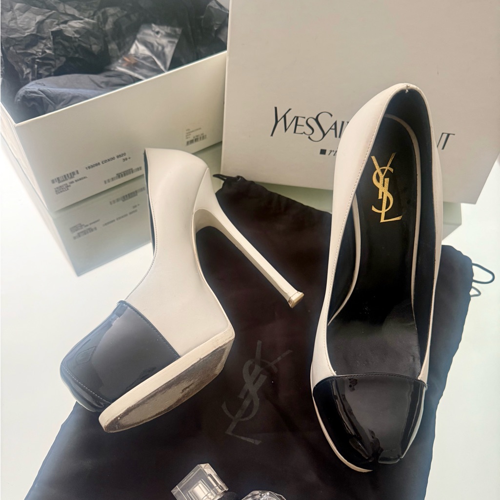 Yves Saint Laurent Two-Tone Black And White Heels Buffalino 39 Tribute Pumps Ysl
